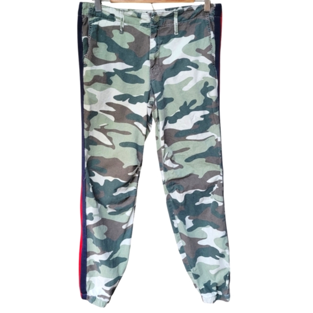 Mother The No Zip Misfit Camo Pants Size 27